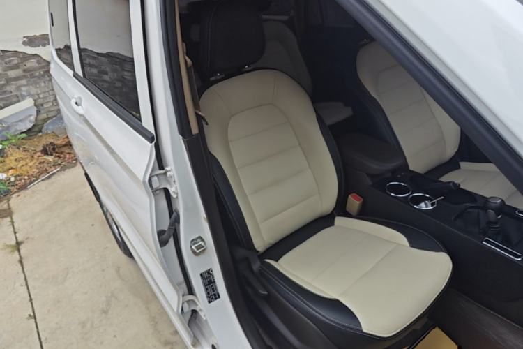 Used Wuling Hongguang 2019 1.5L S Standard Version China VI LAR Right Front Seat