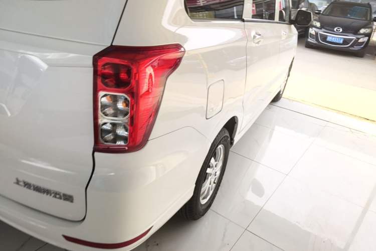 Used Wuling Hongguang 2019 1.5L S Standard Version China VI LAR Right Rear Taillight