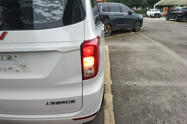 Used Wuling Hongguang 2019 1.5L S Comfort Edition China VI LAR Right Rear Taillight