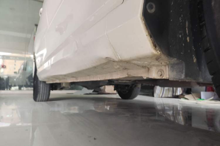 Used Wuling Hongguang 2019 1.5L S Standard Version China VI LAR Right Side Sill