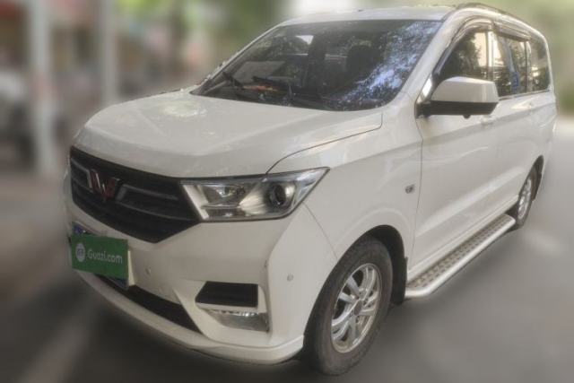 Used Wuling Hongguang 2019 1.5L S Comfort Edition China VI LAR