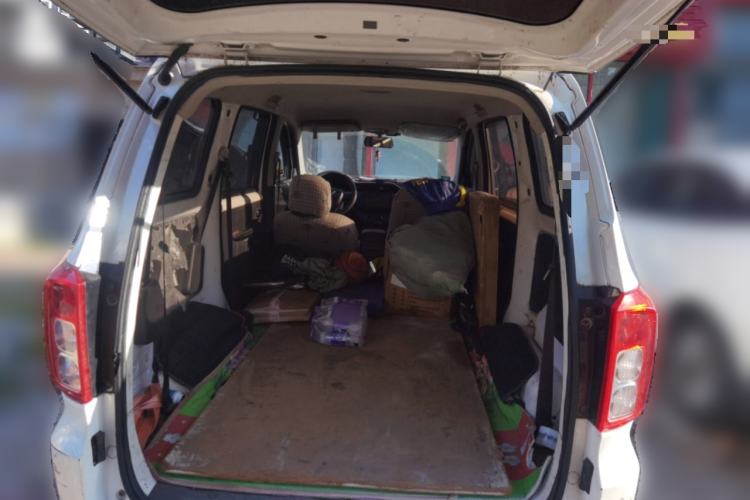 Used Wuling Hongguang 2019 1.5L S Basic Version China VI Standard LAR Trunk