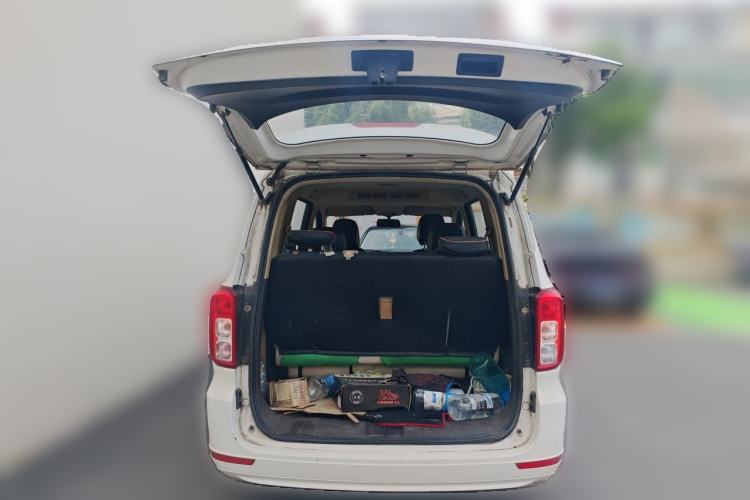 Used Wuling Hongguang 2019 1.5L S Standard Version China VI LAR Trunk