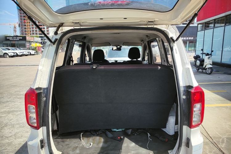 Used Wuling Hongguang 2019 1.5L S Basic Version China VI Standard LAR Trunk