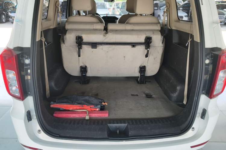 Used Wuling Hongguang 2019 1.5L S Standard Version China VI LAR Trunk