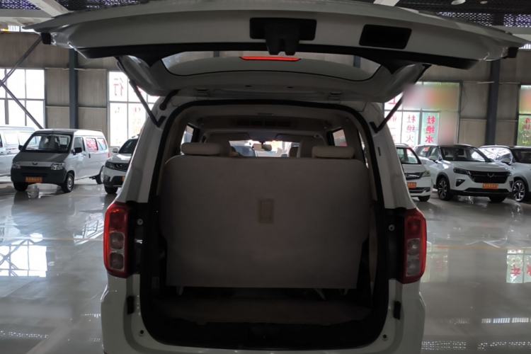 Used Wuling Hongguang 2019 1.5L S Standard Version China VI LAR Trunk