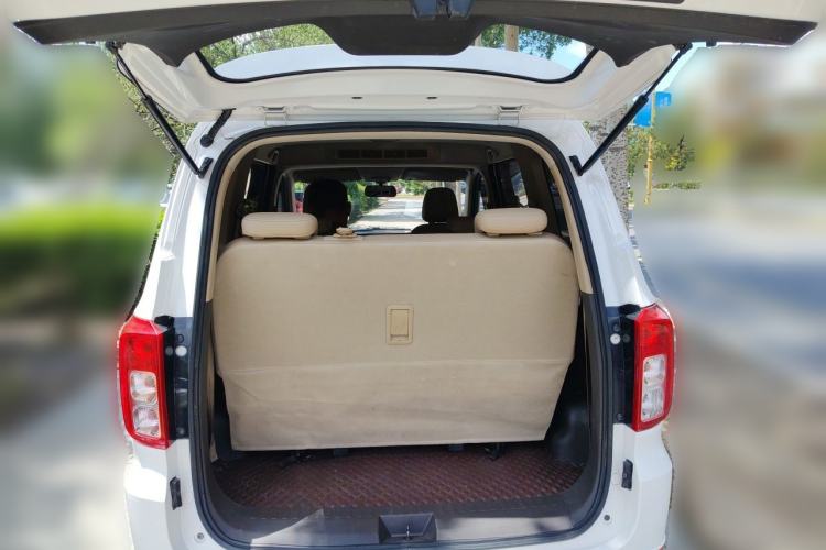 Used Wuling Hongguang 2019 1.5L S Comfort Edition China VI LAR Trunk