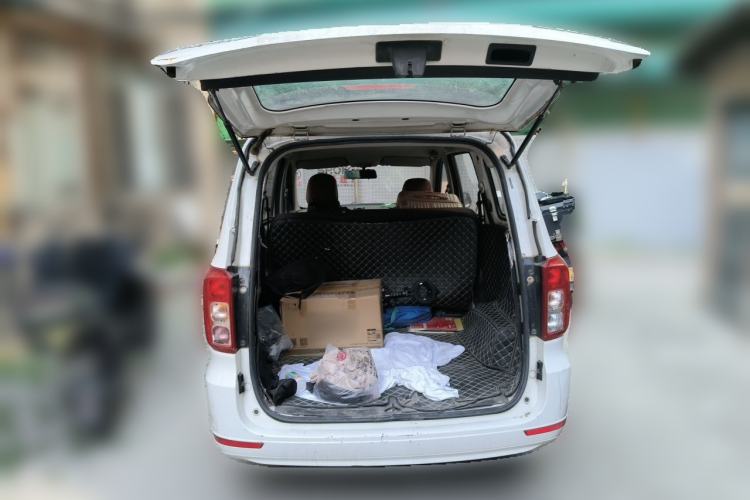 Used Wuling Hongguang 2019 1.5L S Basic Version China VI Standard LAR Trunk