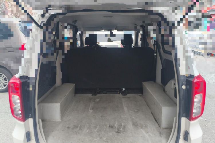 Used Wuling Hongguang 2019 1.5L S Basic Version China VI Standard LAR Trunk