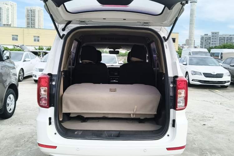 Used Wuling Hongguang 2019 1.5L S Comfort Edition China VI LAR Trunk