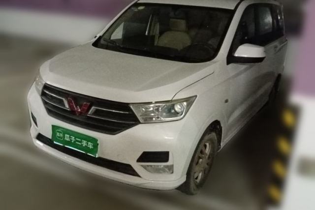 Used Wuling Hongguang 2019 1.5L S Comfort Edition China VI LAR