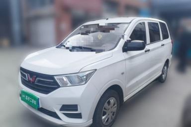 Used Wuling Hongguang 2019 1.5L S Basic Version China VI Standard LAR