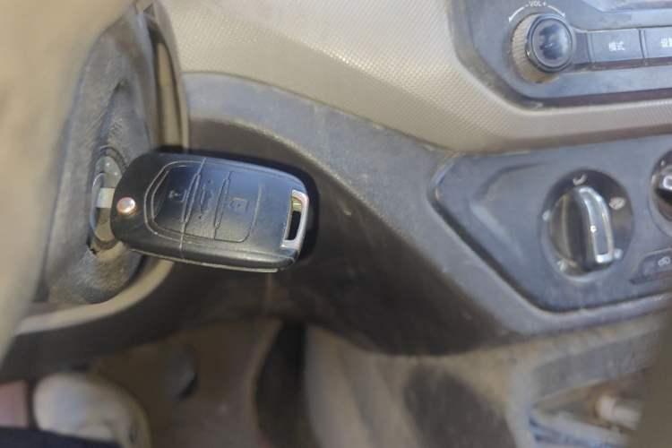Used Wuling Hongguang 2019 1.5L S Standard Version China VI LAR Vehicle Key