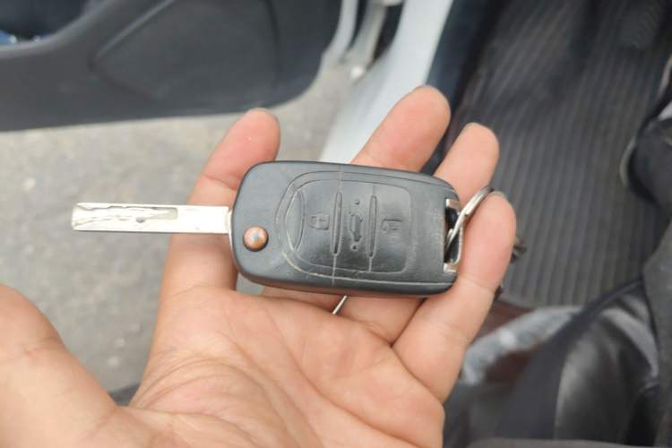 Used Wuling Hongguang 2019 1.5L S Basic Version China VI Standard LAR Vehicle Key