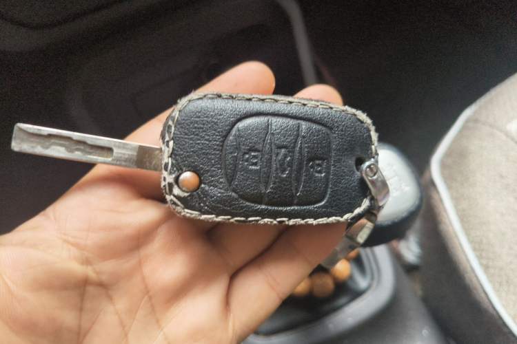 Used Wuling Hongguang 2019 1.5L S Standard Version China VI LAR Vehicle Key