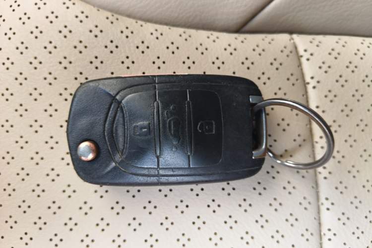 Used Wuling Hongguang 2019 1.5L S Comfort Edition China VI LAR Vehicle Key