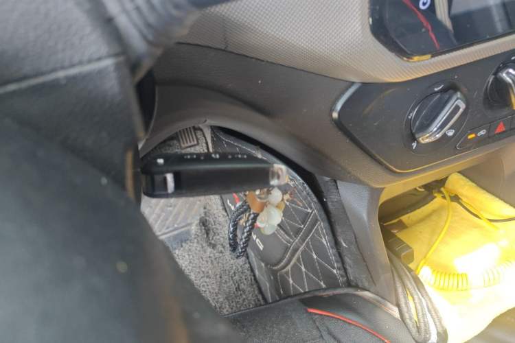 Used Wuling Hongguang 2019 1.5L S Comfort Edition China VI LAR Vehicle Key