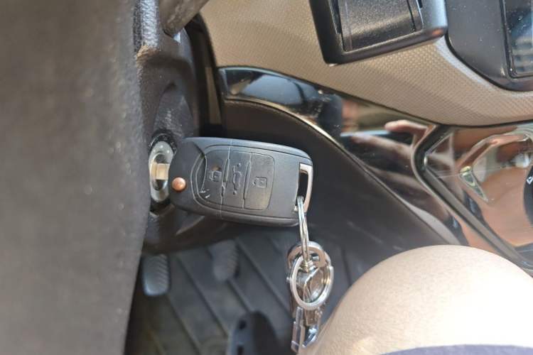 Used Wuling Hongguang 2019 1.5L S Standard Version China VI LAR Vehicle Key