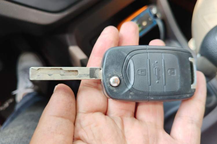 Used Wuling Hongguang 2019 1.5L S Comfort Edition China VI LAR Vehicle Key