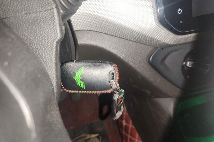 Used Wuling Hongguang 2019 1.5L S Comfort Edition China VI LAR Vehicle Key