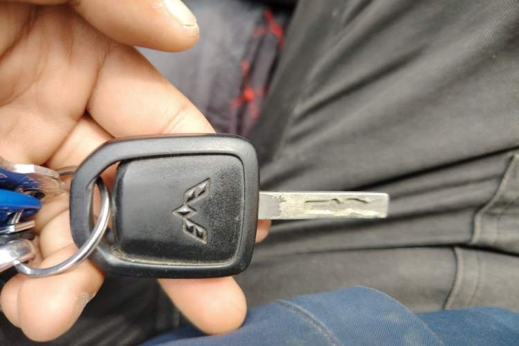 Used Wuling Hongguang 2019 1.5L S Standard Version China VI LAR Vehicle Key