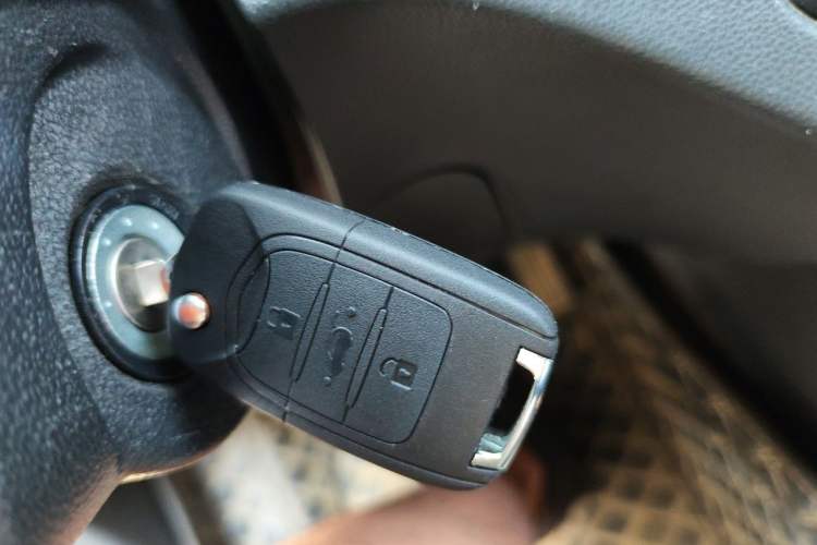 Used Wuling Hongguang 2019 1.5L S Basic Version China VI Standard LAR Vehicle Key
