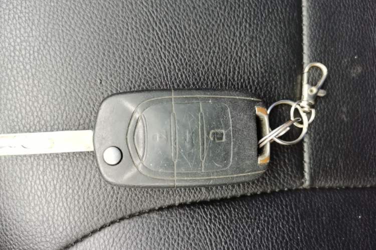 Used Wuling Hongguang 2019 1.5L S Standard Version China VI LAR Vehicle Key