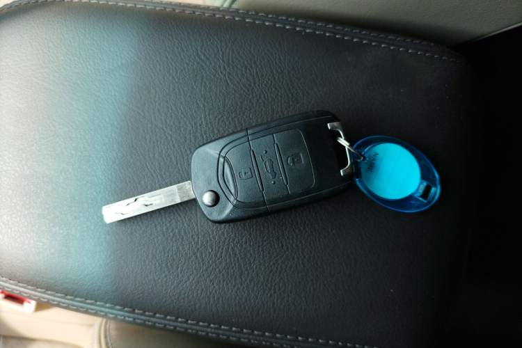 Used Wuling Hongguang 2019 1.5L S Comfort Edition China VI LAR Vehicle Key