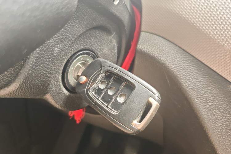 Used Wuling Hongguang 2019 1.5L S Standard Version China VI LAR Vehicle Key