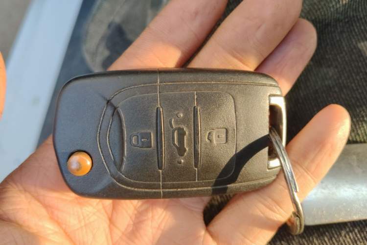 Used Wuling Hongguang 2019 1.5L S Basic Window-Sealed Vehicle China VI LAR Vehicle Key