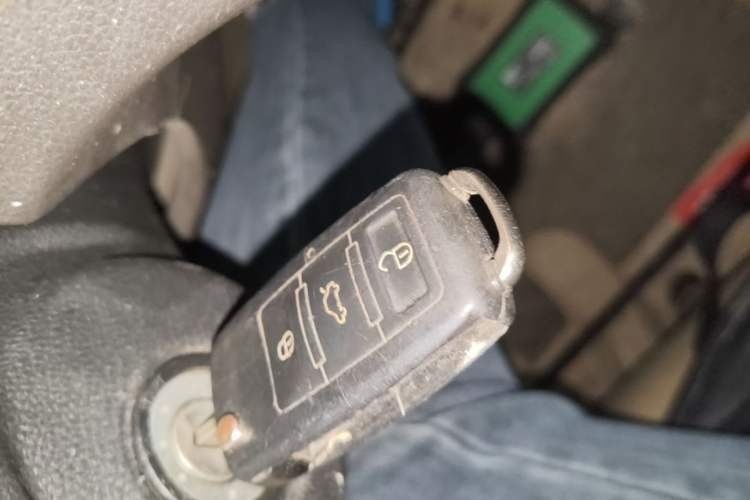 Used Wuling Hongguang 2019 1.5L S Standard Version China VI LAR Vehicle Key