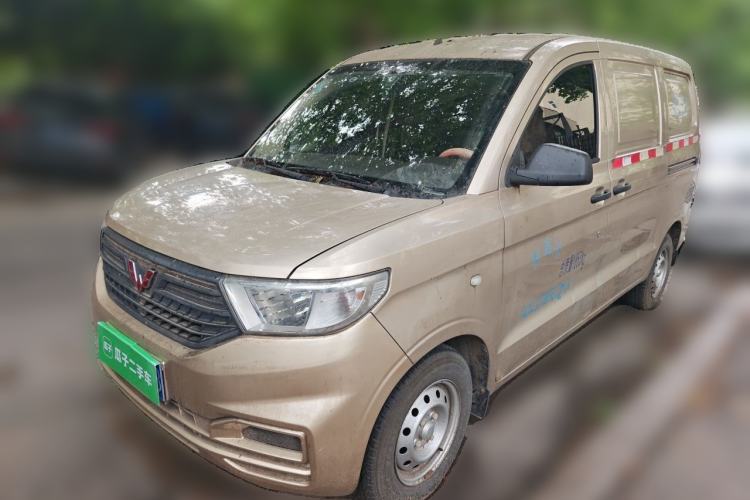 Used Wuling Hongguang 2019 1.5L S Basic Window-Sealed Vehicle China VI LAR Guazi used car, China used car export, Used car for sale, Used cars, Cheapest cars for sale