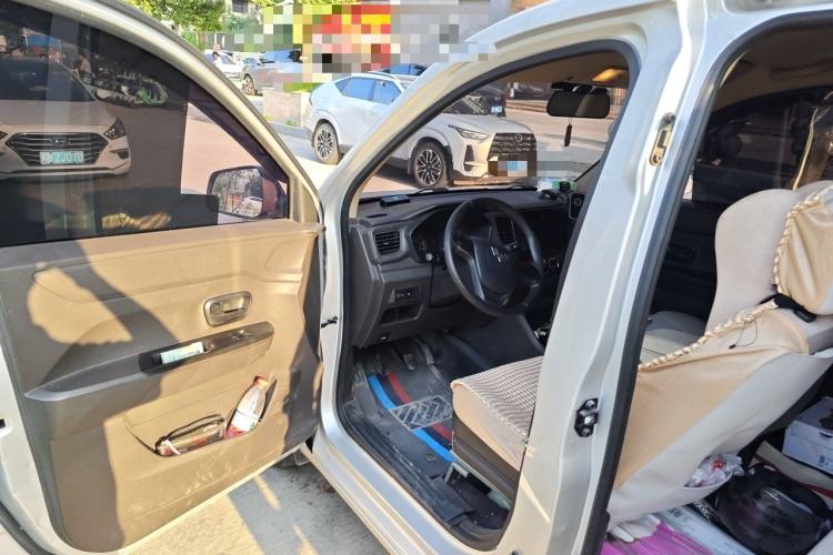 Used Wuling Hongguang 2019 1.5L S Base Version L2B Driver Seat