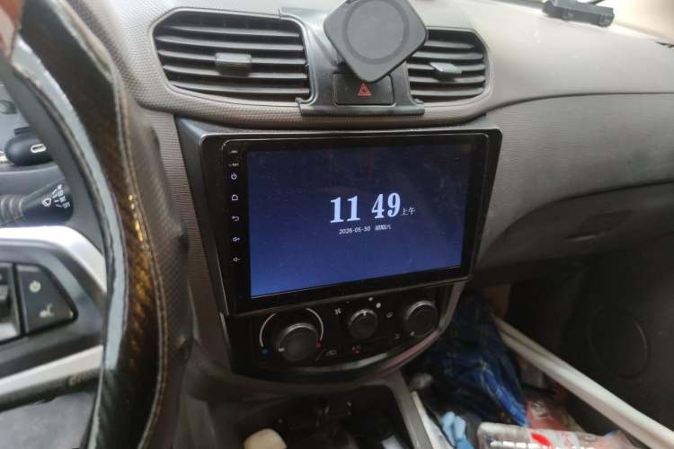 Used Wuling Hongguang 2020 1.2L S Base Model China VI LSI Audio And AC Panel