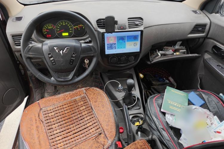 Used Wuling Hongguang 2020 1.2L S Base Model China VI LSI Center Console