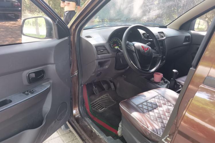 Used Wuling Hongguang 2020 1.2L S Base Model China VI LSI Driver Seat