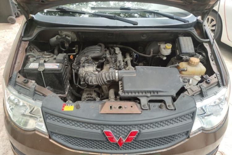 Used Wuling Hongguang 2020 1.2L S Base Model China VI LSI Engine Bay