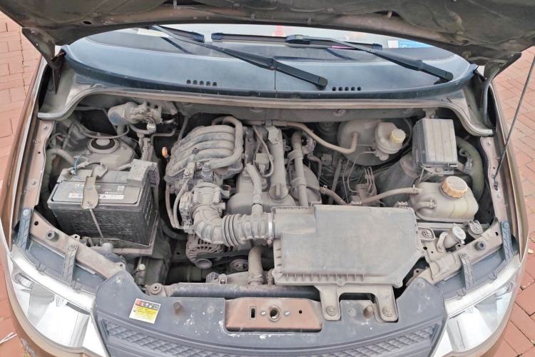 Used Wuling Hongguang 2020 1.2L S Base Model China VI LSI Engine Bay