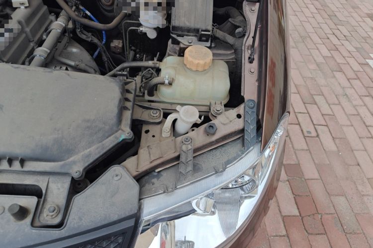 Used Wuling Hongguang 2020 1.2L S Base Model China VI LSI Engine Bay Left