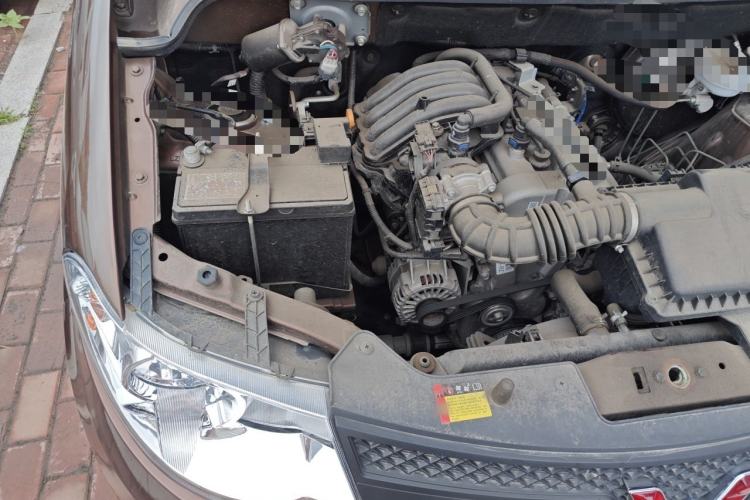 Used Wuling Hongguang 2020 1.2L S Base Model China VI LSI Engine Bay Right