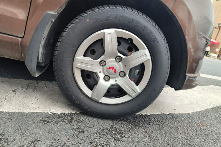 Used Wuling Hongguang 2020 1.2L S Base Model China VI LSI Exterior 1
