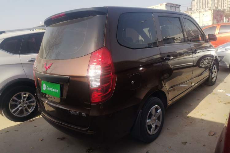 Used Wuling Hongguang 2020 1.2L S Base Model China VI LSI Exterior 5