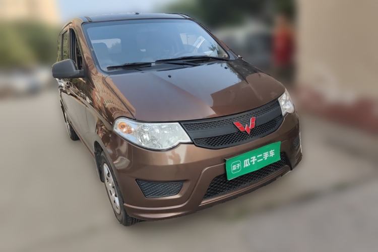 Used Wuling Hongguang 2020 1.2L S Base Model China VI LSI Front Right 45 Deg