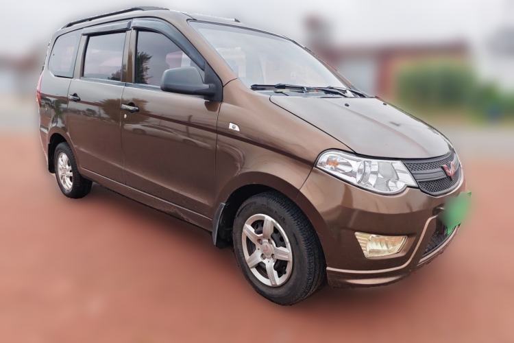 Used Wuling Hongguang 2020 1.2L S Base Model China VI LSI Front Right 45 Deg