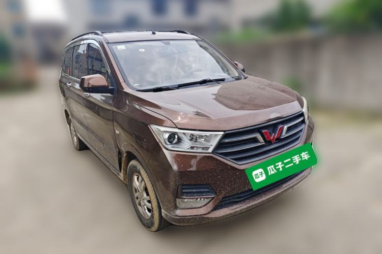 Used Wuling Hongguang 2020 1.2L S Base Model China VI LSI Front Right 45 Deg