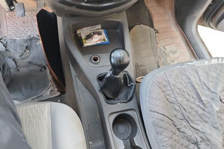 Used Wuling Hongguang 2020 1.2L S Base Model China VI LSI Gear Lever