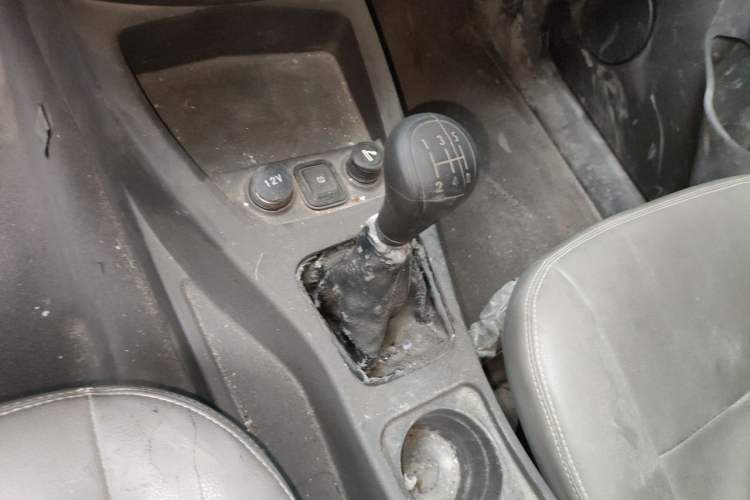 Used Wuling Hongguang 2020 1.2L S Base Model China VI LSI Gear Lever