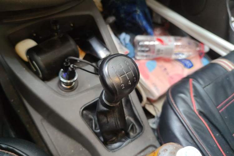 Used Wuling Hongguang 2020 1.2L S Base Model China VI LSI Gear Lever