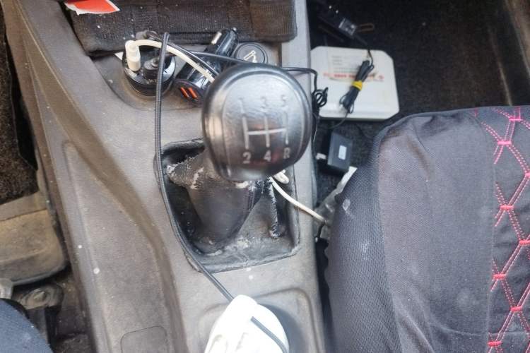 Used Wuling Hongguang 2020 1.2L S Base Model China VI LSI Gear Lever