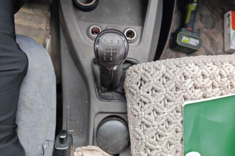 Used Wuling Hongguang 2020 1.2L S Base Model China VI LSI Gear Lever
